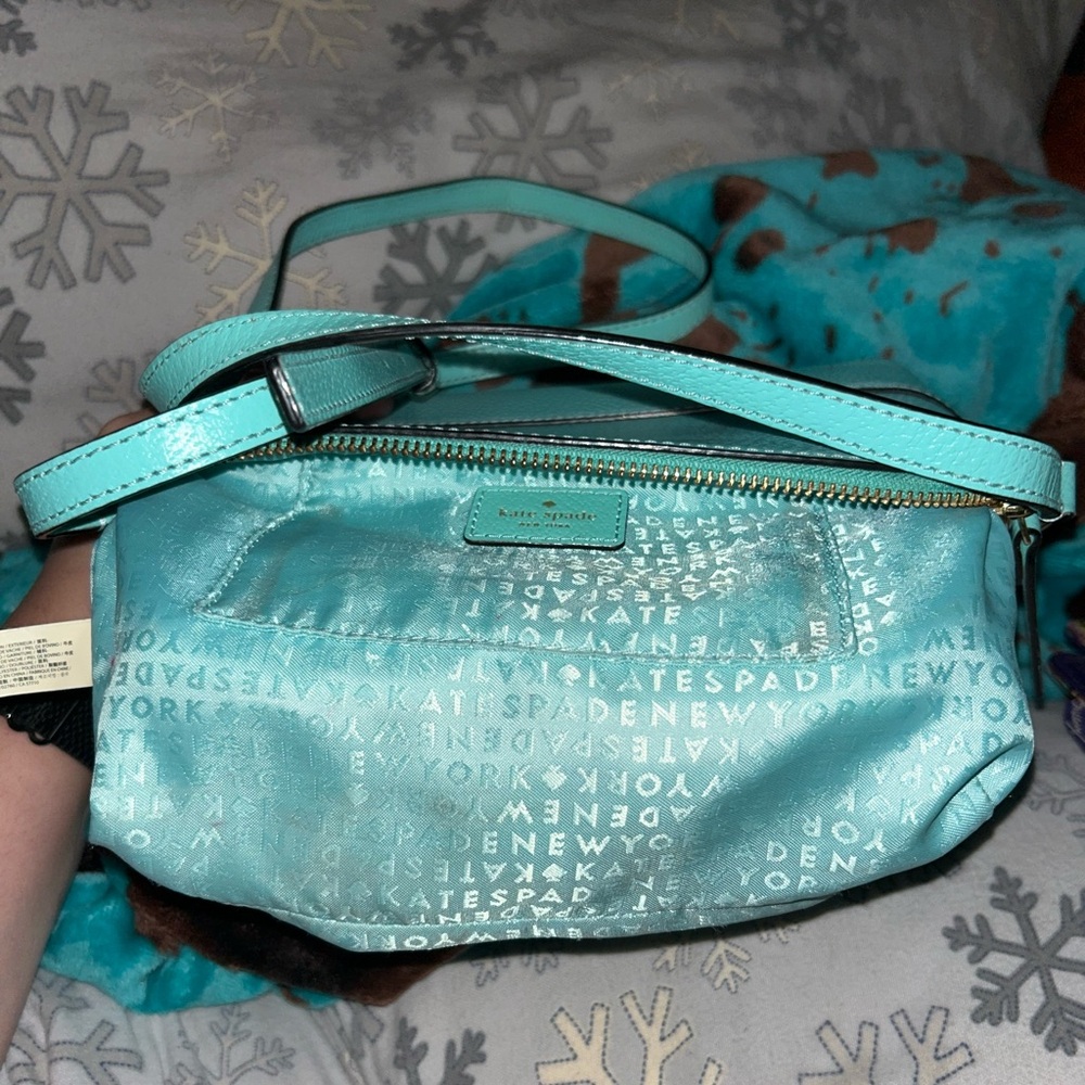 Kate Spade Southport Ave Hanna Blue Crossbody/Dome Bag - Picture 12 of 16